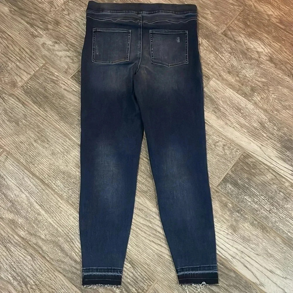 Spanx Distressed Ankle Skinny Jeans Medium Wash Stretch denim Women’s Size L - Picture 11 of 13